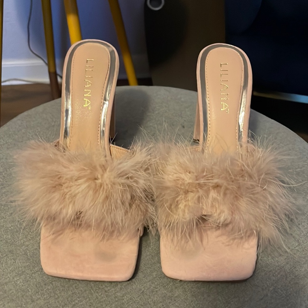 Cream feathered mules